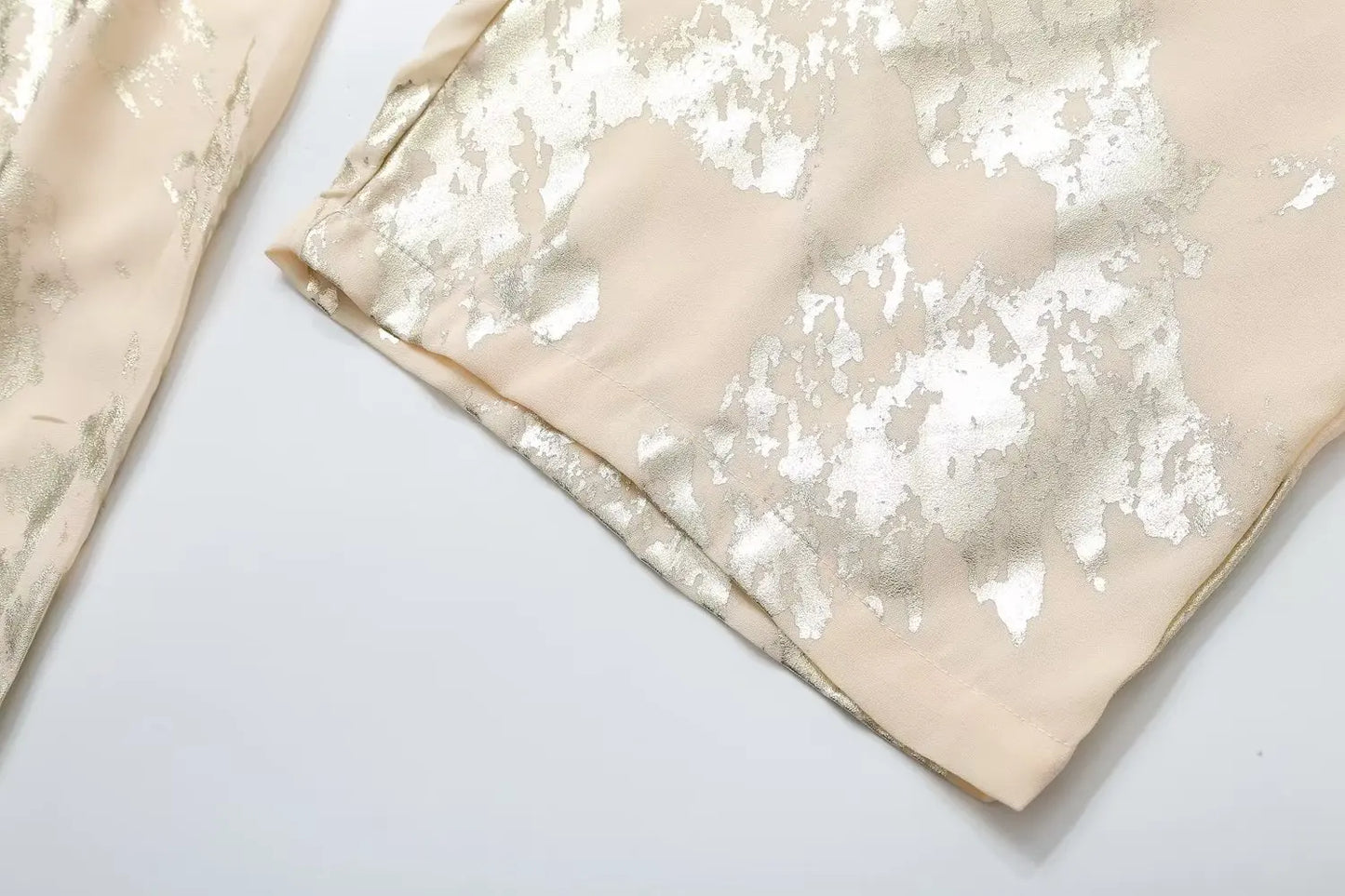 Dreamofthe90s Metallic Drawstring Gold Pants image 17