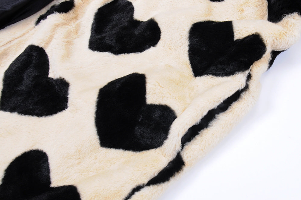 Faux Fur Heart Coat | Dreamofthe90s