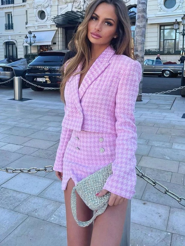 Dreamofthe90s Pink Houndstooth Cropped Blazer And Skort Suit Set