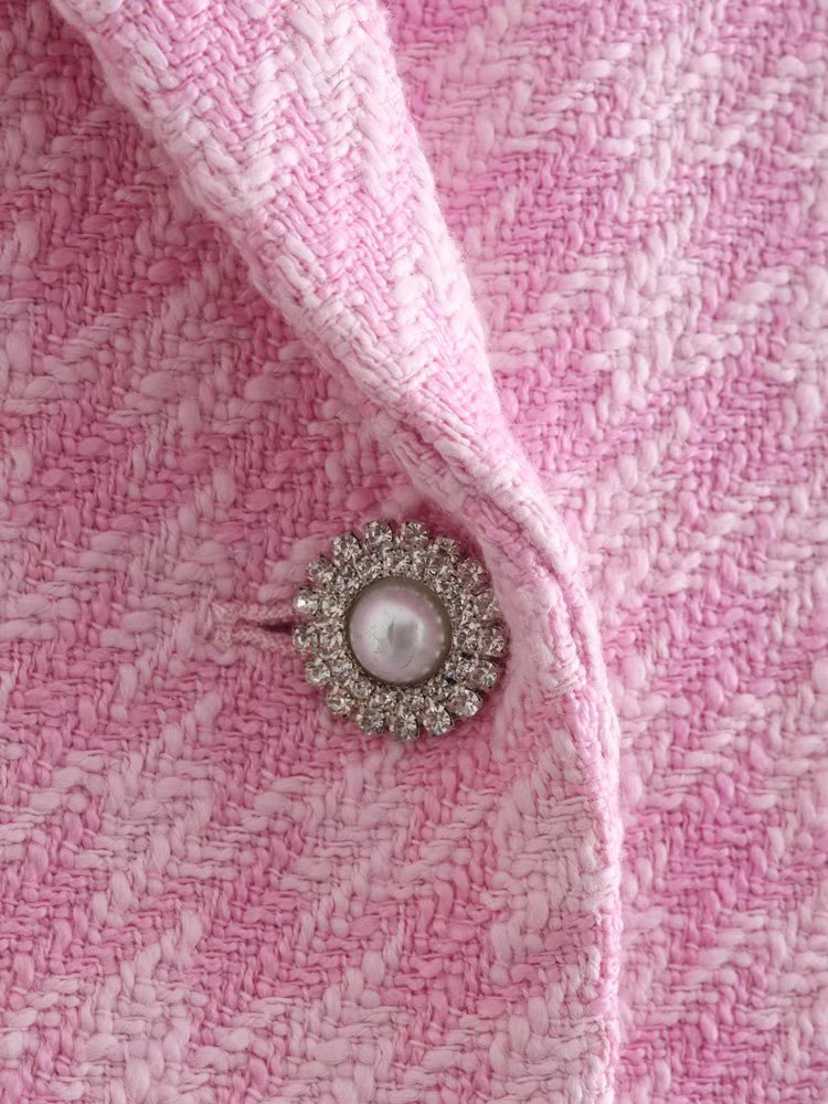 Dreamofthe90s Pink Houndstooth Cropped Blazer And Skort Suit Set